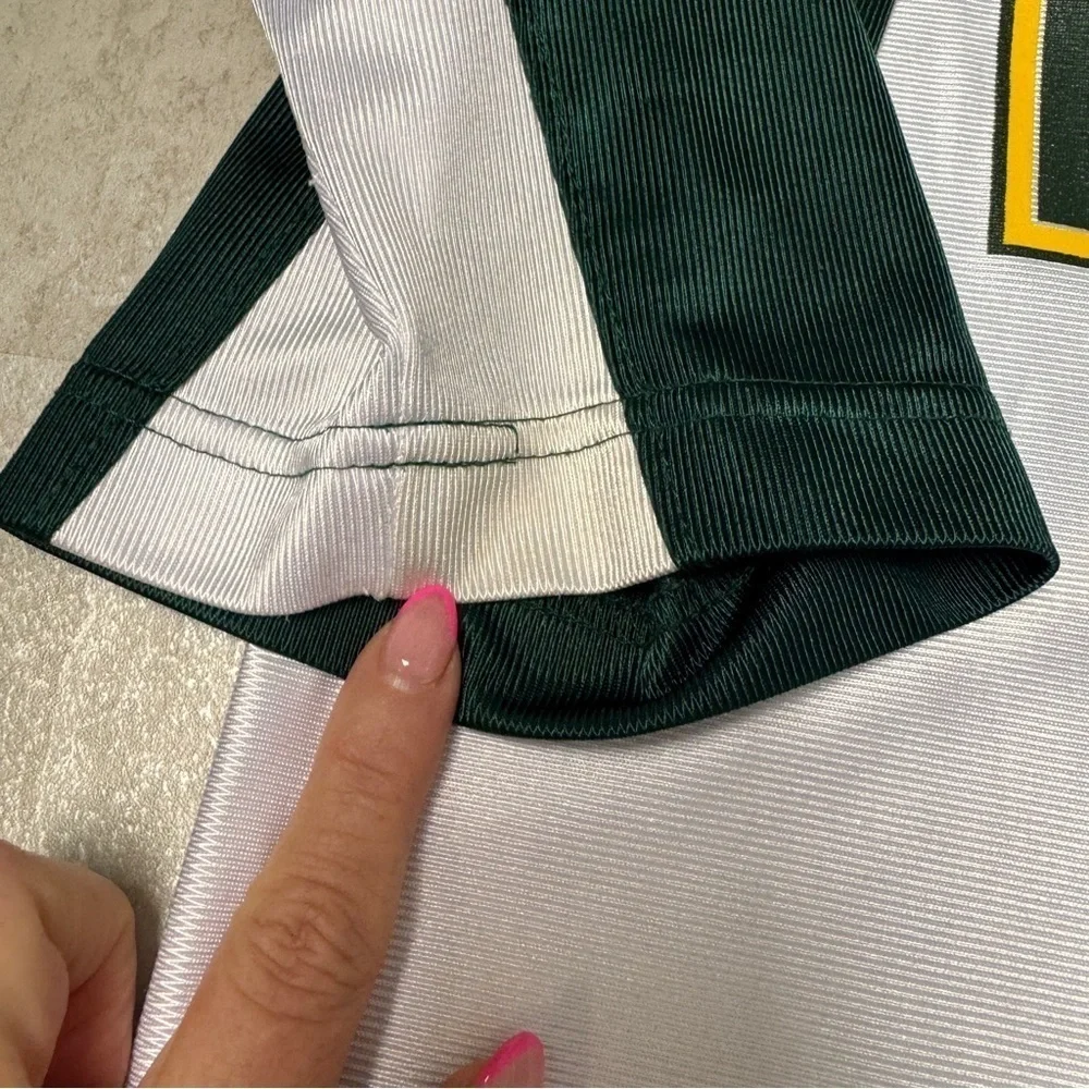 Vintage Green Bay Packers shirt 90's jersey like top
